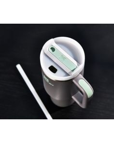 A Tumbler Stanley Quencher 1.18 L 40 fl oz (min 12)